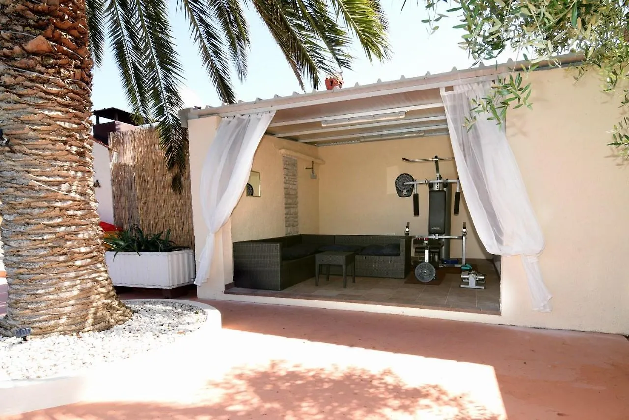 Holiday Home Villa Margherita プーラ